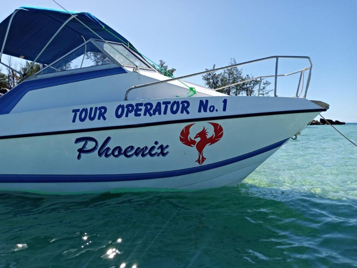 Dolphin Dhow Beach Safaris ビランクロス エクステリア 写真