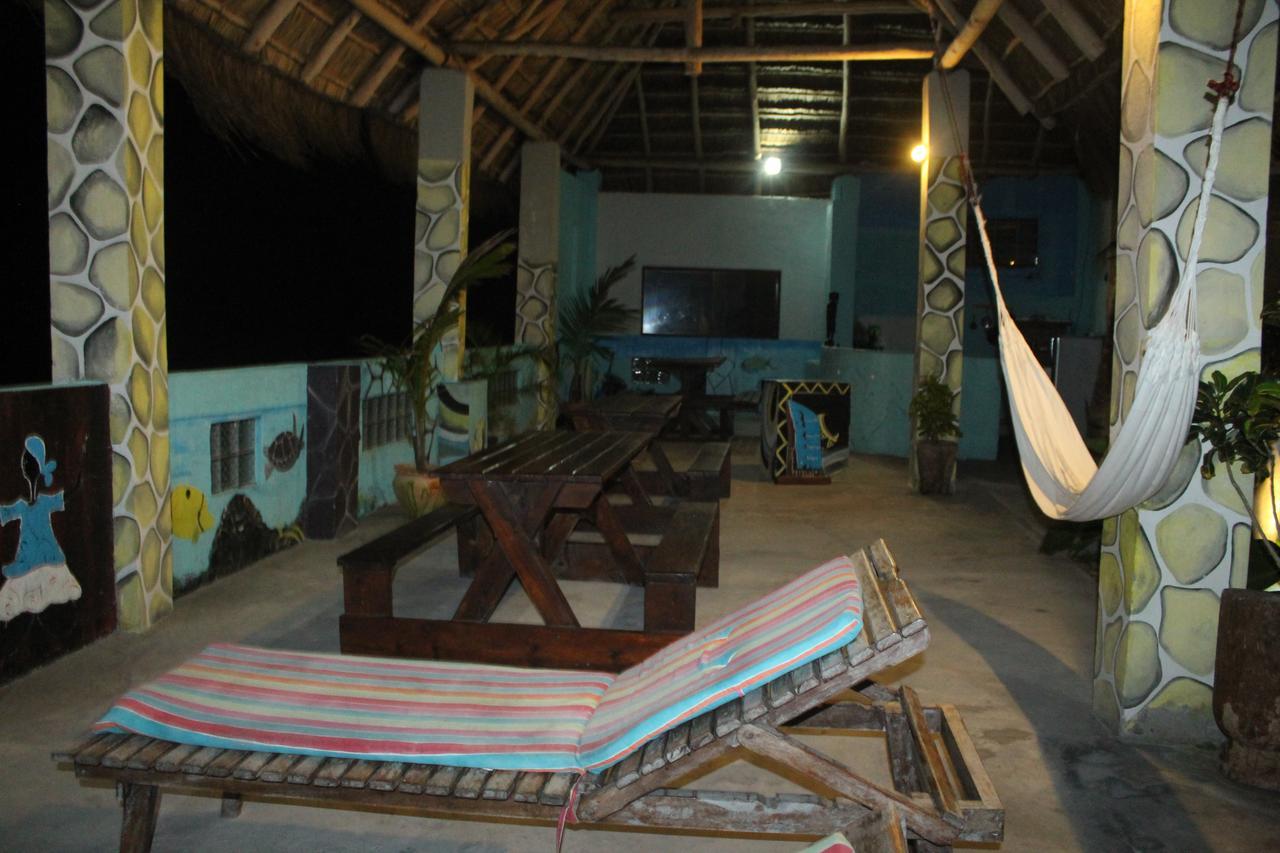 Dolphin Dhow Beach Safaris ビランクロス エクステリア 写真