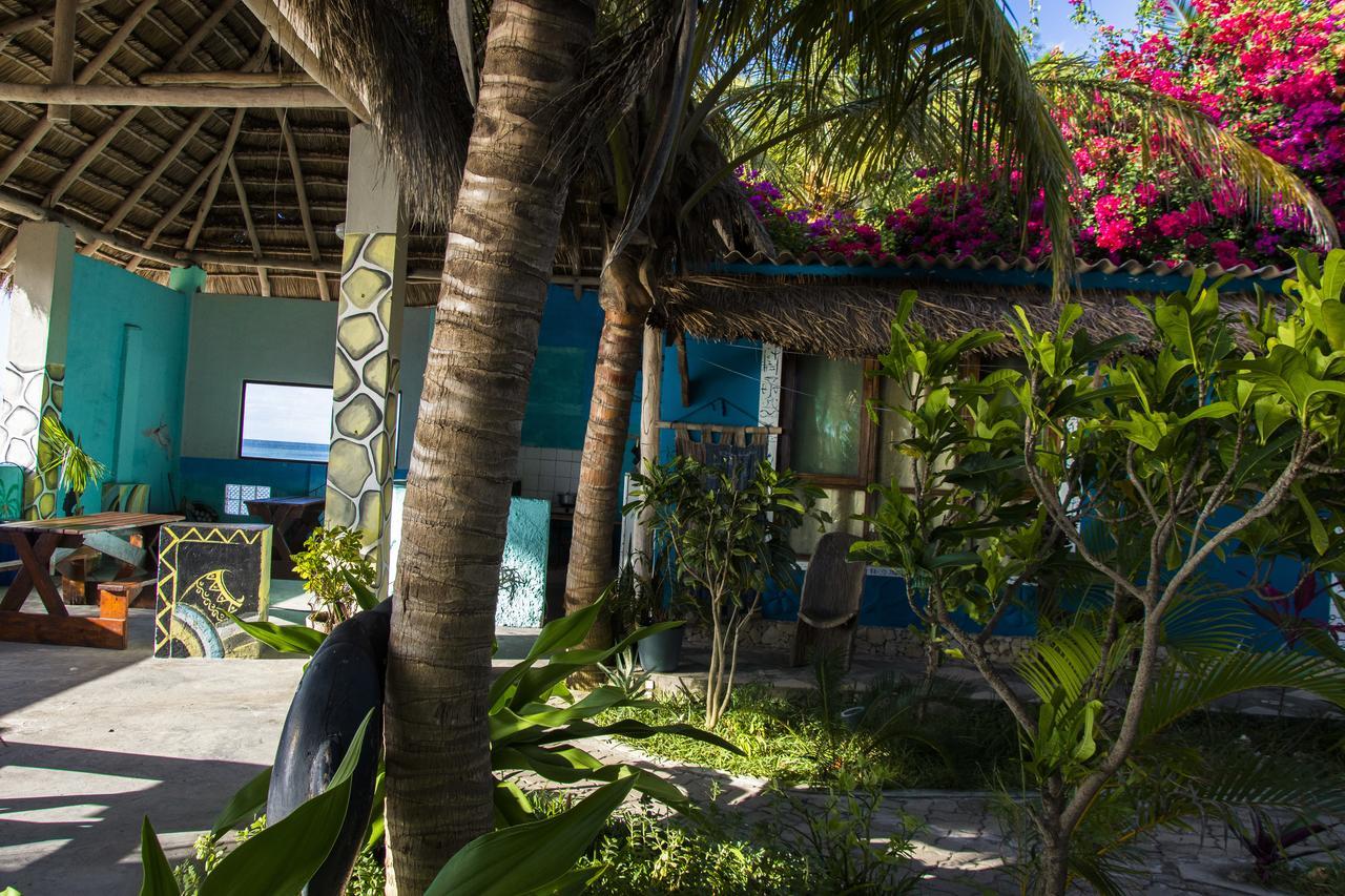 Dolphin Dhow Beach Safaris ビランクロス エクステリア 写真